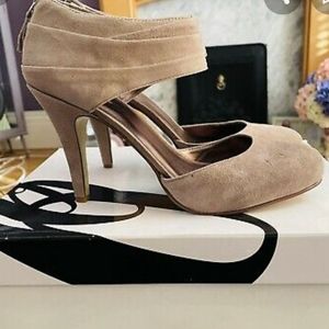 Nine West Suede Pumps